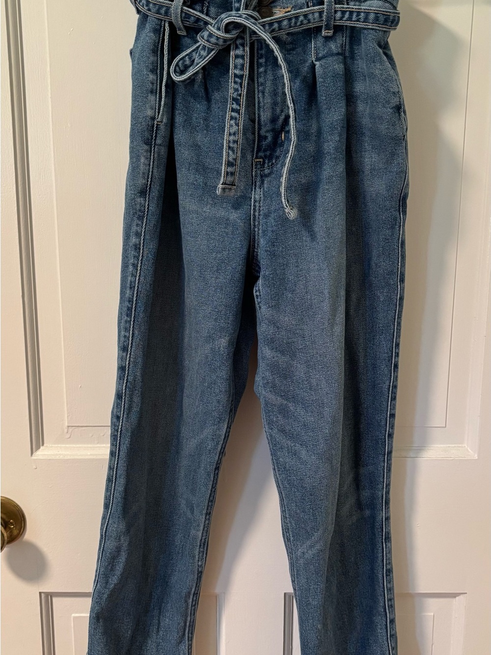 Hollister Relaxed Blue Denim Jeans with Belt
